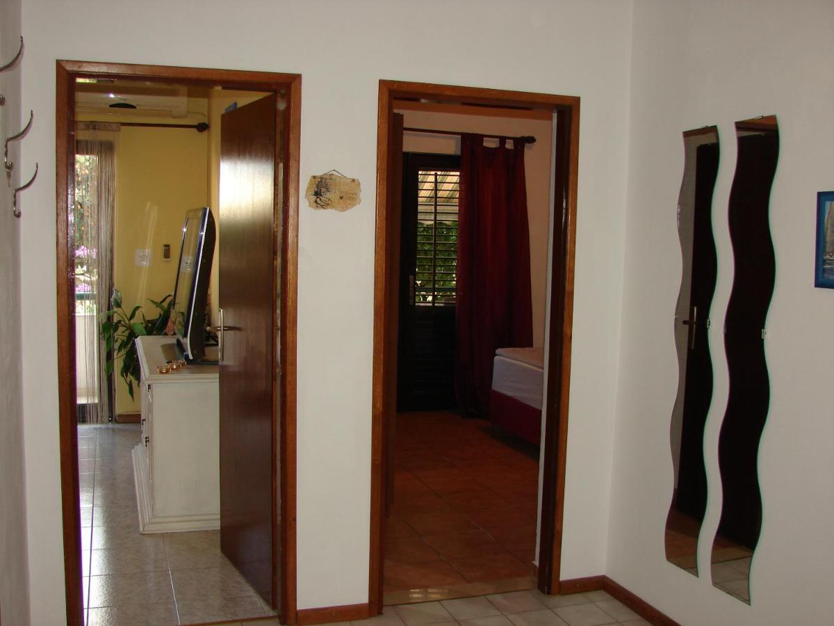 Apartment Svagi Rooftop Spalato Esterno foto